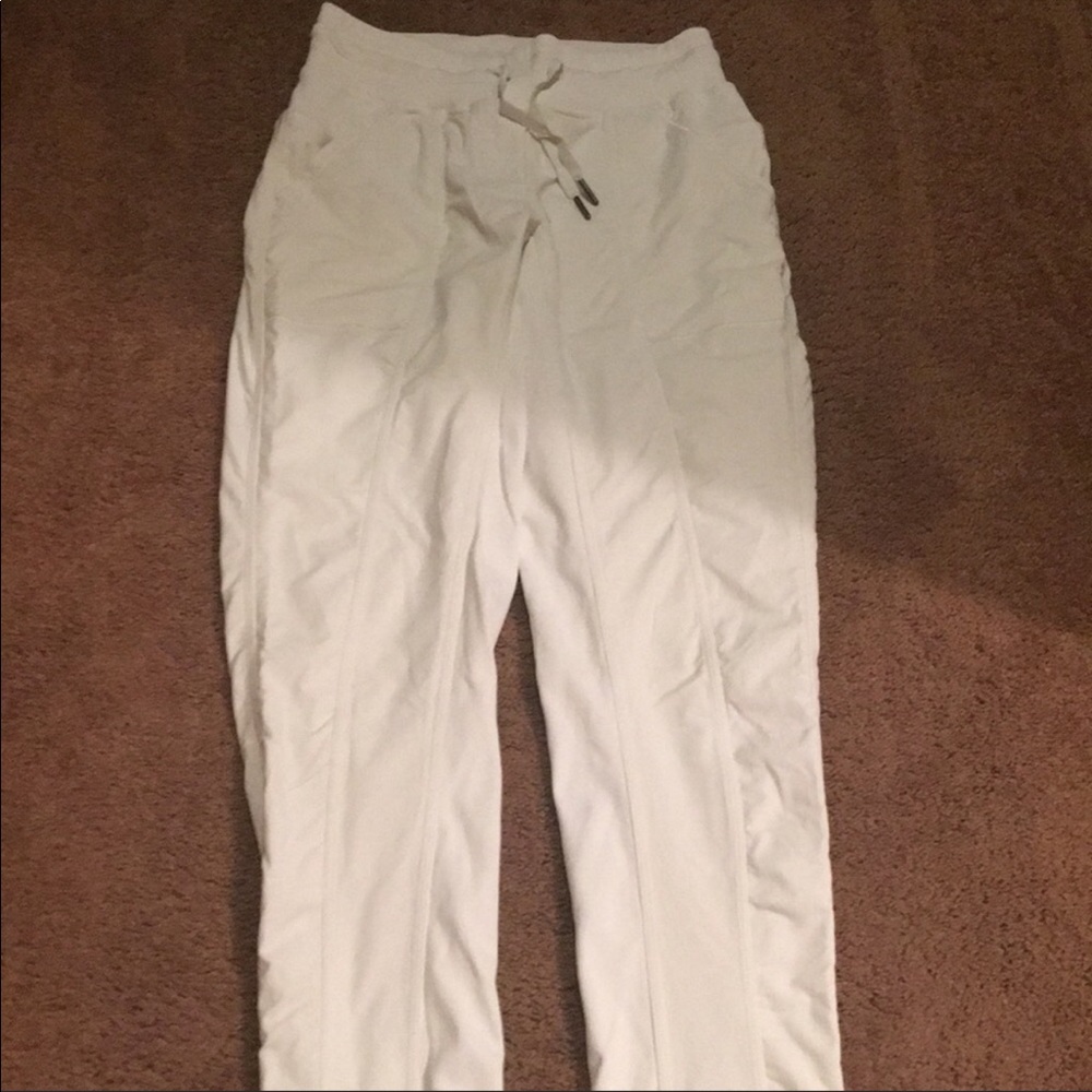 COPY - LULULEMON Street to Studio pants